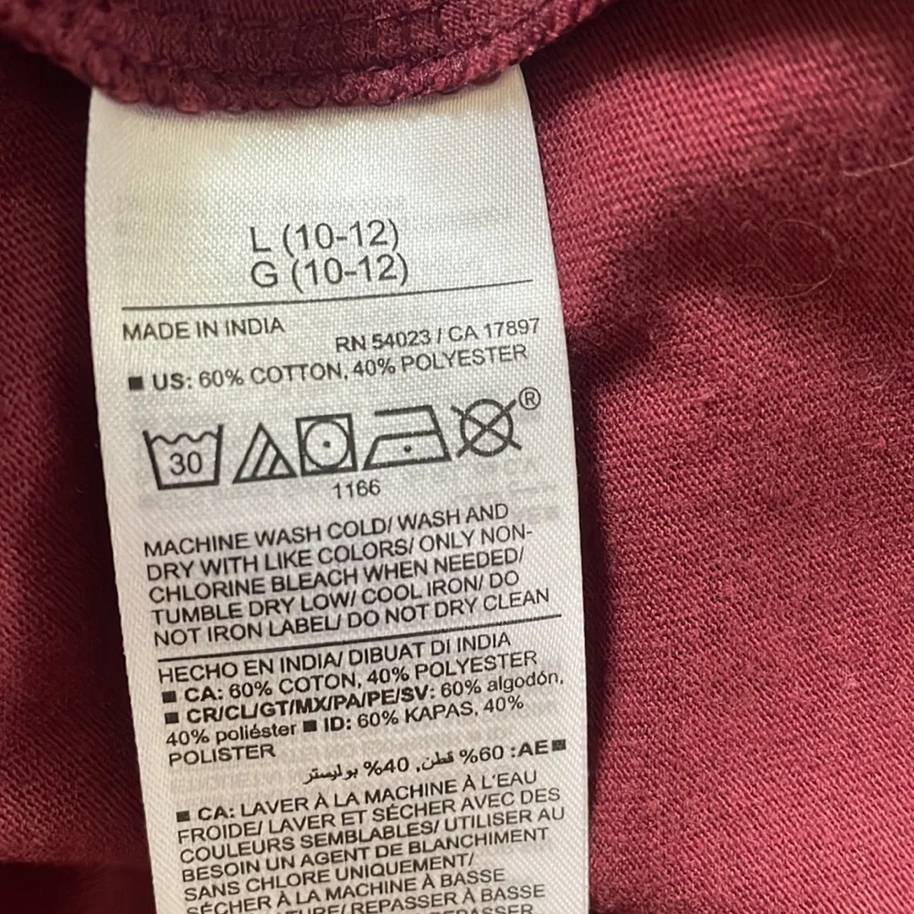Old Navy Long Sleeved T
